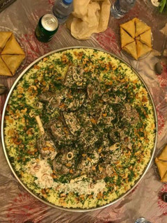 صورة لوصفة منسف ولا اشهى