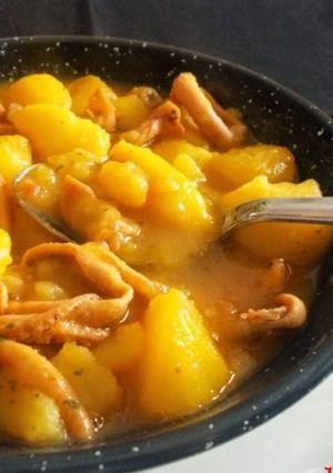 Una foto de Calamares con patatas