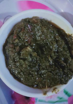 A picture of Sarso saag.