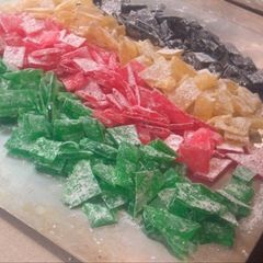 A picture of Crystal cut candy.