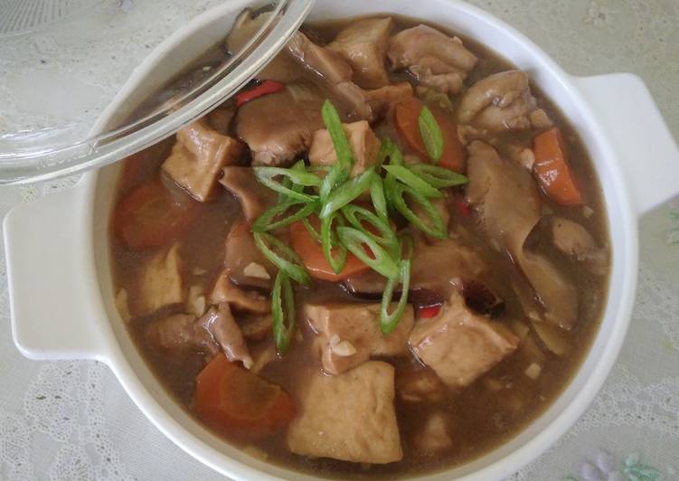 Cara Gampang Menyiapkan Chicken tofu pot, Lezat Sekali