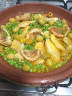 صورة لوصفة طاجين دجاج (القوق/بطاطا/جلبانة)
