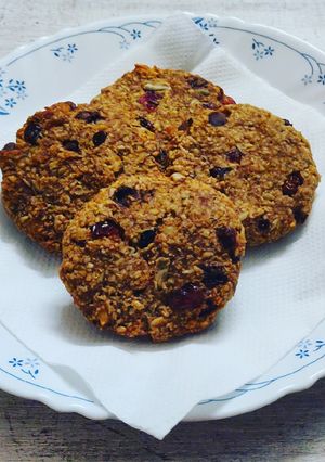 A picture of Oats cookies.