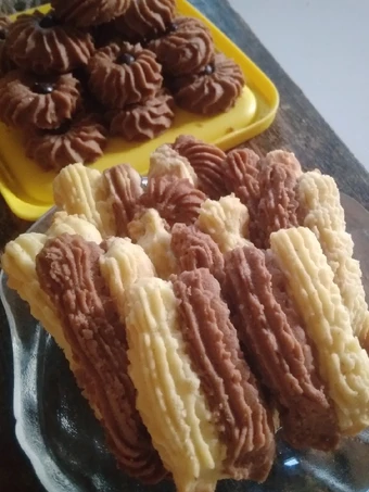 Cara Gampang Membuat Resep Kue semprit dua warna yang  Bikin Ketagihan Anti Ribet, Bisa Manjain Lidah