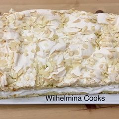 Verden Beste Kake (World’s Best Cake)🇳🇴 A picture of Verden Beste Kake (World’s Best Cake)🇳🇴.