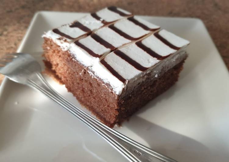 Tarta de chocolate fácil y rica / comida de Marruecos