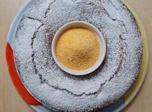 Una foto de Torta fácil de harina de maíz (la de la polenta) 💪🏽 🌽