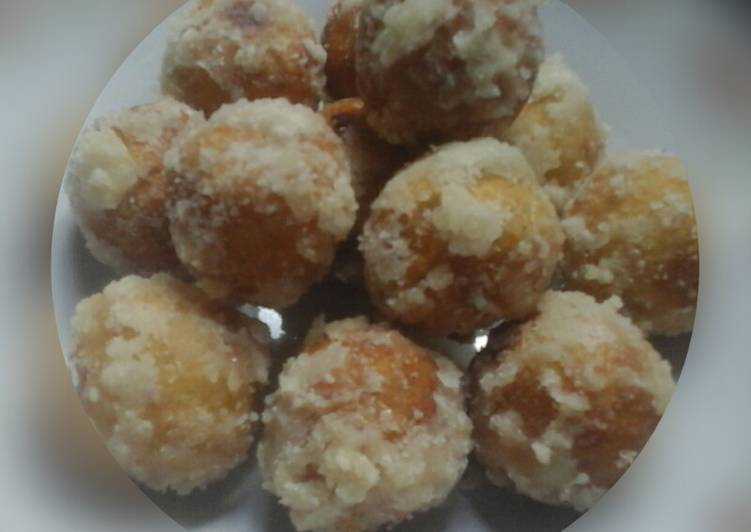 Kue Keria aka Bola-bola Ubi