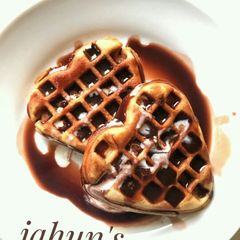 A picture of Chocolate Waffles.
