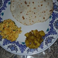 Sama chawal roti with veggie dish A picture of Sama chawal roti with veggie dish.
