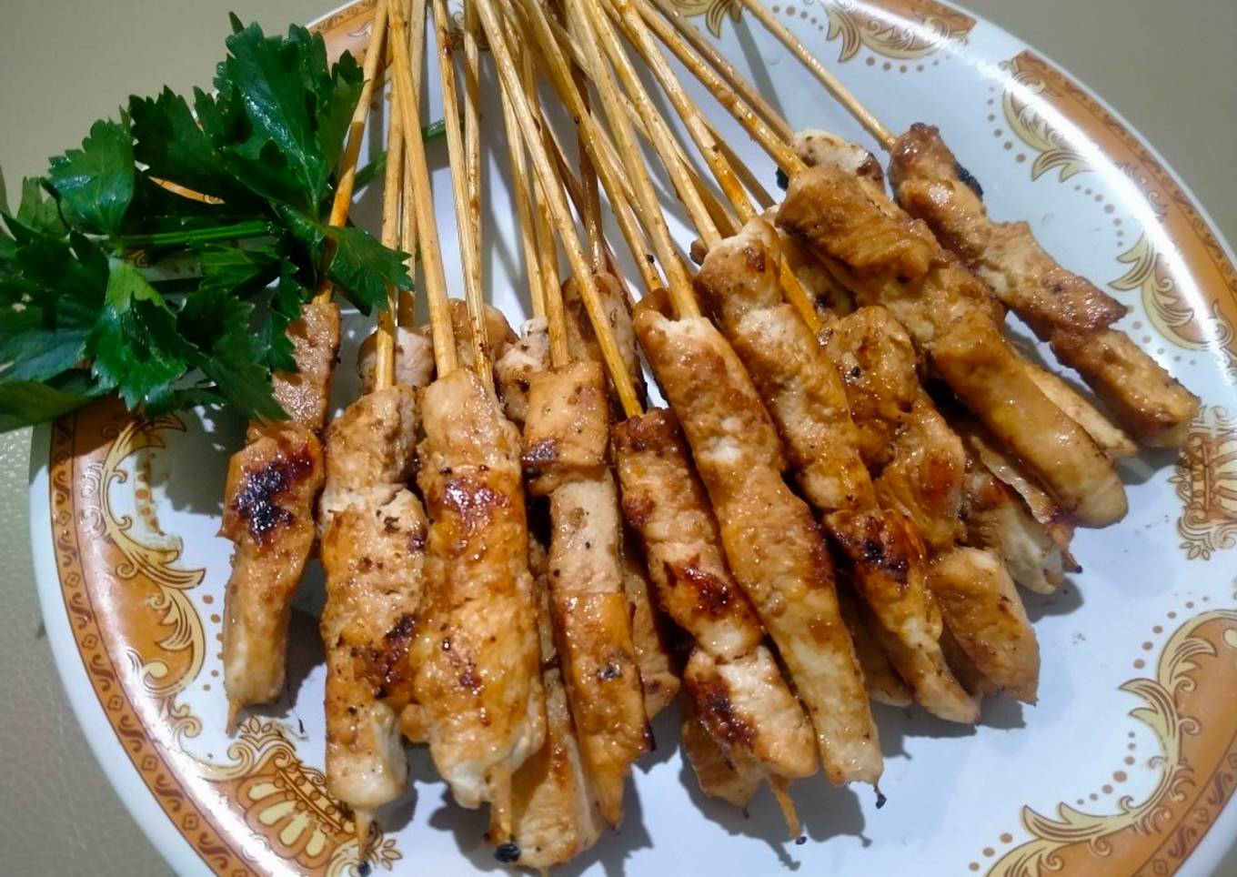 Sate ayam empuk happy call