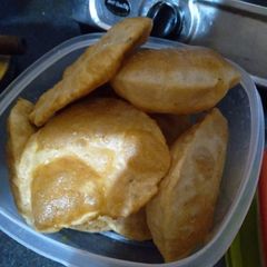 A picture of Poori.