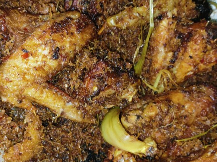 Resep Serundeng ayam ala rumahan, tampilan jelek asal rasa mantul bund Anti Gagal