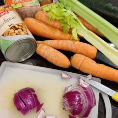 A picture of Slow cooker veg soup.