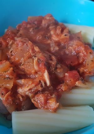A picture of Tuna and Tomato Pasta.