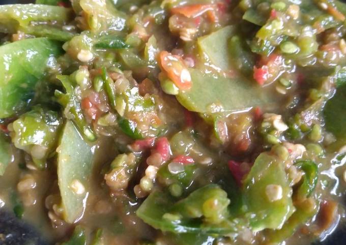 Resep Sambel dadak tomat hijau Anti Gagal