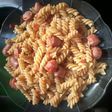 Fideos con salsa de salchicas ! Fácil de hacer