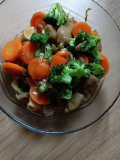 Foto resep Tumis brokoli baso