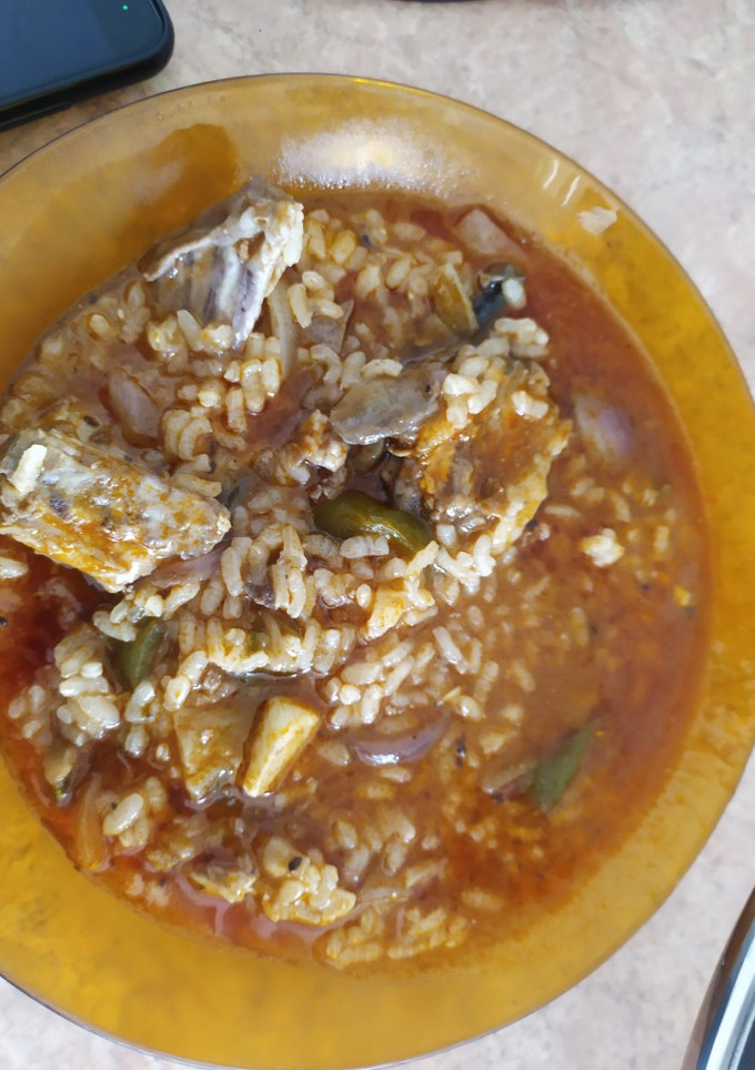 Una foto de Arroz con conejo