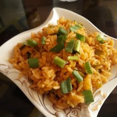 A picture of Scezwan fried rice.