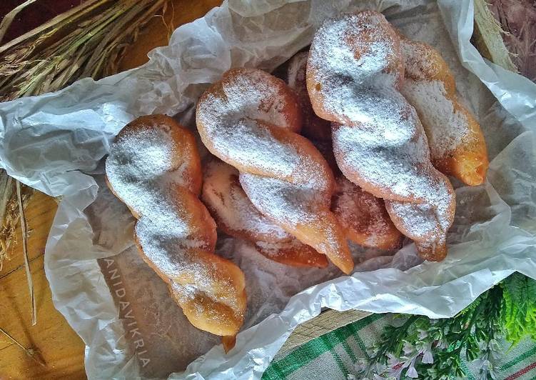 Chia seeds twisted donuts