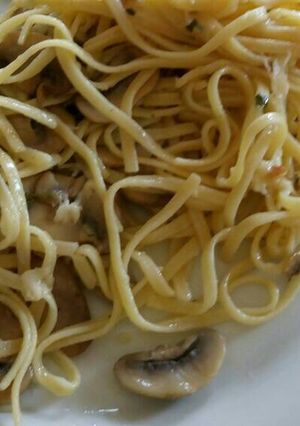 Foto principal de Tallarines con champiñones