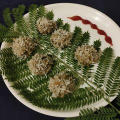 A picture of Veg flower dumplings.