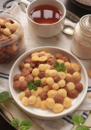 Foto resep Lidah Kucing Bunga, tanpa loyang khusus