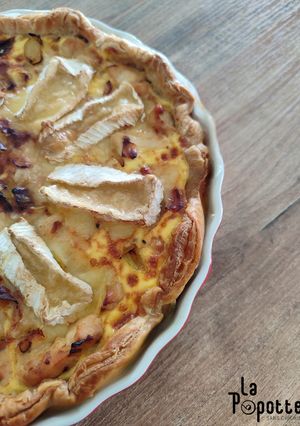 Une photo de Tarte lardons, poireaux & camembert