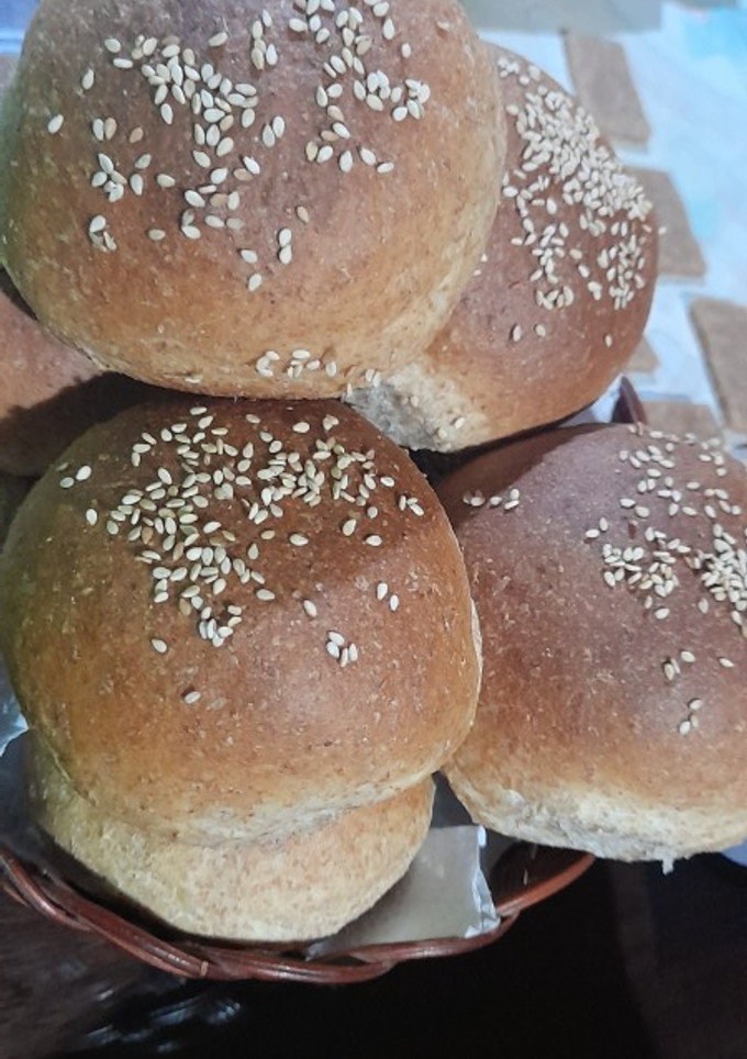Una foto de PAN DE HAMBURGUESA INTEGRAL "SIN MOLDE" 🍔