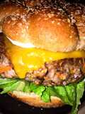 Deliciously simple veggie burgers 
