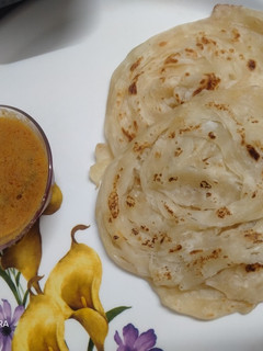 பரோட்டா சால்னா (Parotta salna recipe in tamil) செய்முறை முக்கிய புகைப்படம்