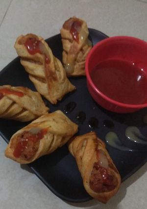 A picture of Jali Samosa.
