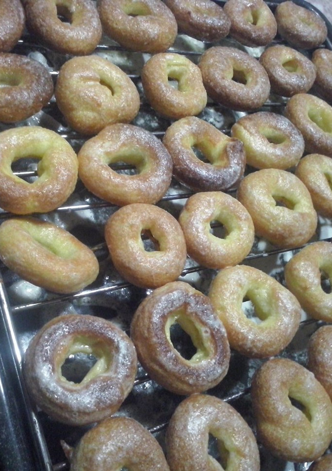 Una foto de Rosquitas de masa bomba