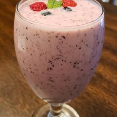 Berry Banana Smoothie A picture of Berry Banana Smoothie.
