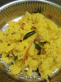 ரவா உப்மா (Rava upma recipe in tamil) செய்முறை முக்கிய புகைப்படம்