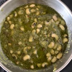 A picture of Green masala lobia dhal.