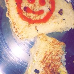 A picture of Paneer sandwich.