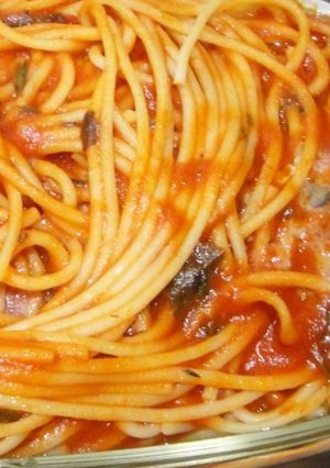 Una foto de Pasta en salsa de tomate