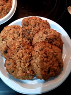 Una foto de Galletas de avena y chispas de chocolate 🍪