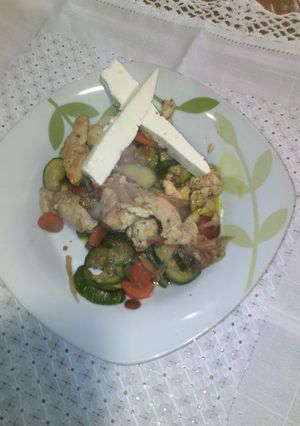 Una foto de Fajitas de pollo a la campesina y queso panela asado