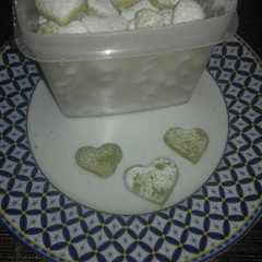 Putri salju green tea wijen রেসিপির প্রধান ছবি