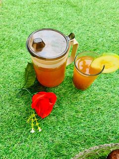 Pineapple peel and Tamarind drink ainihin hoton girkin