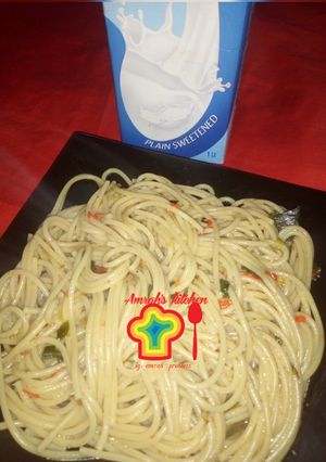 A picture of Spaghetti jollof.