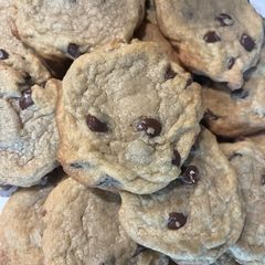 A picture of Chocolate Chip Cookies.