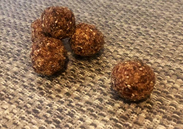 Date Coconut Ginger Balls