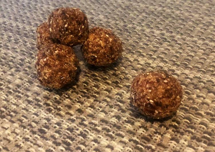 Easiest Way to Prepare Super Quick Homemade Date Coconut Ginger Balls