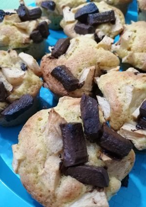 Almás-csokis muffin recept fotója