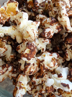 Una foto de Palomitas con chocolate saludables