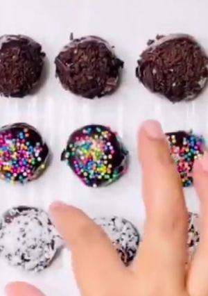 A picture of Choco bliss ball yummy and budget friendly 😊.
